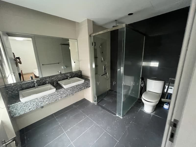 The Westside One untuk Untuk Dijual - RM 1,180,000, Mac 2026 - Bathroom - PropertyGuru.com.my