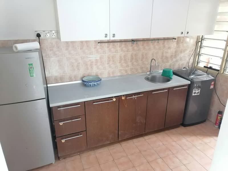 Apartment for Sale at Pangsapuri Saraka - Yi Jun - Kitchen - PropertyGuru.com.my