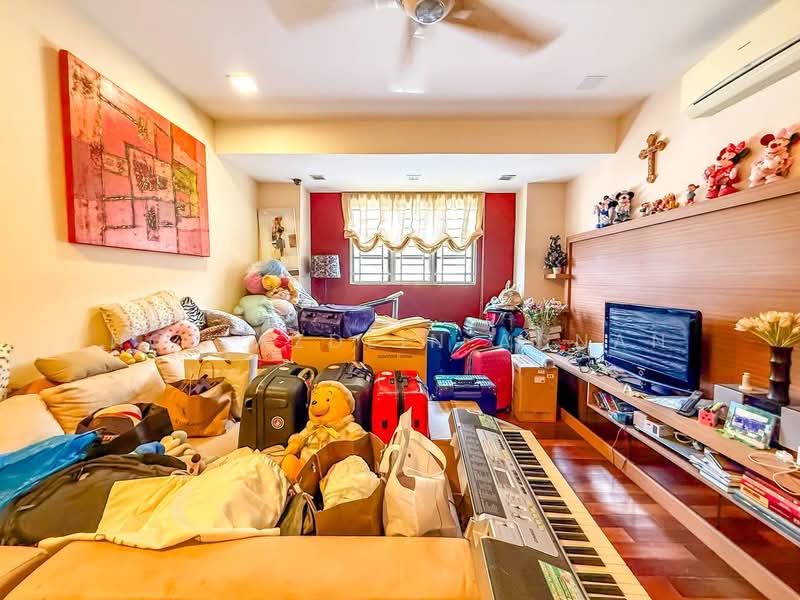 Semi-Detached House for Sale in Alam Damai (Cheras) - Nor Azdlin Adnan - Living Room - PropertyGuru.com.my