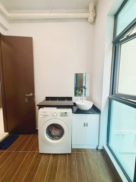 Condominium for Rent at Royal Strand @ Country Garden Danga Bay - Stella Chia - Interior - PropertyGuru.com.my