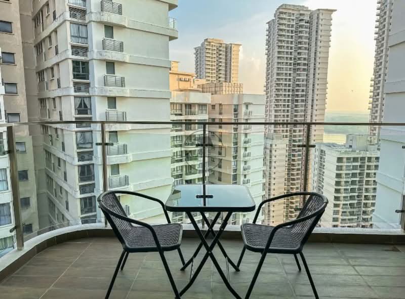 Bay Point @ Country Garden Danga Bay untuk Untuk Disewa - RM 2,900 /bulan, Mac 2026 - Balcony - PropertyGuru.com.my
