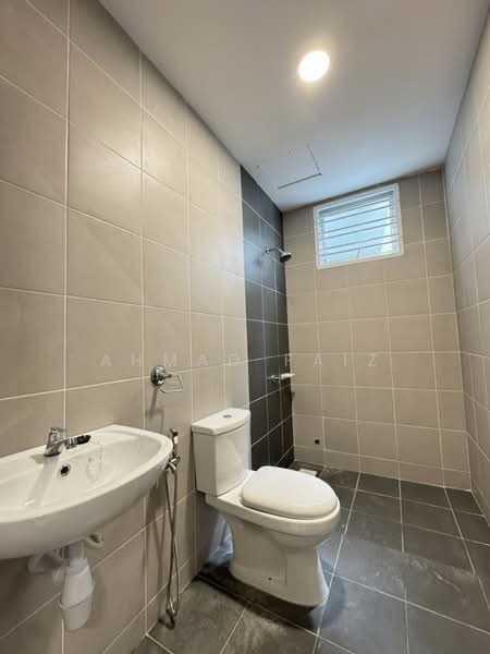 KITA Mesra untuk Untuk Disewa - RM 1,700 /bulan, Mac 2026 - Bathroom - PropertyGuru.com.my