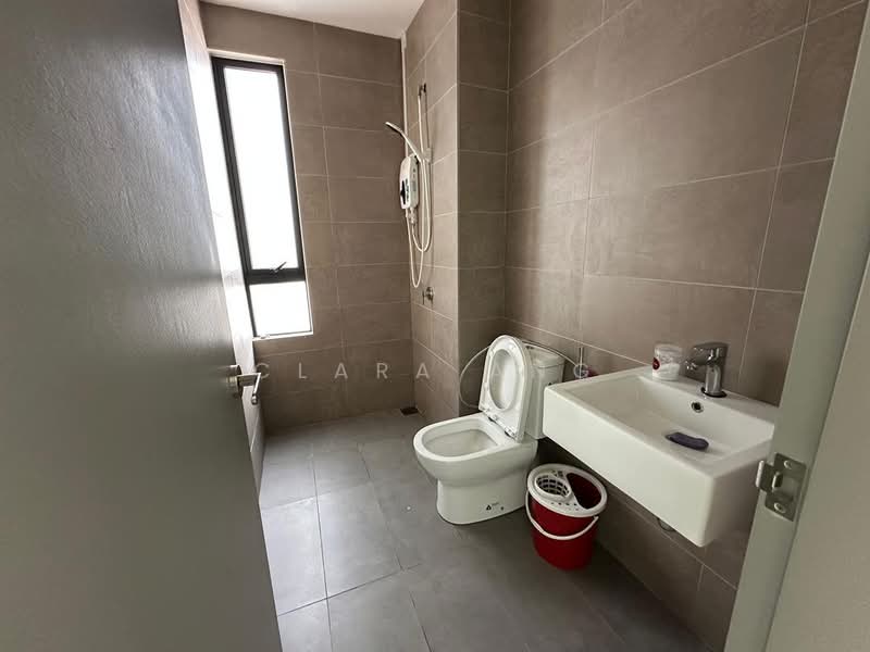 99 Residence untuk Untuk Disewa - RM 1,600 /bulan, Apr 2026 - Bathroom - PropertyGuru.com.my