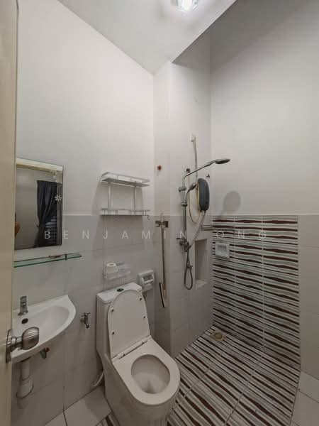 Terraced House for Sale in Setia Eco Gardens (Gelang Patah) - Benjamin Ong - Bathroom - PropertyGuru.com.my