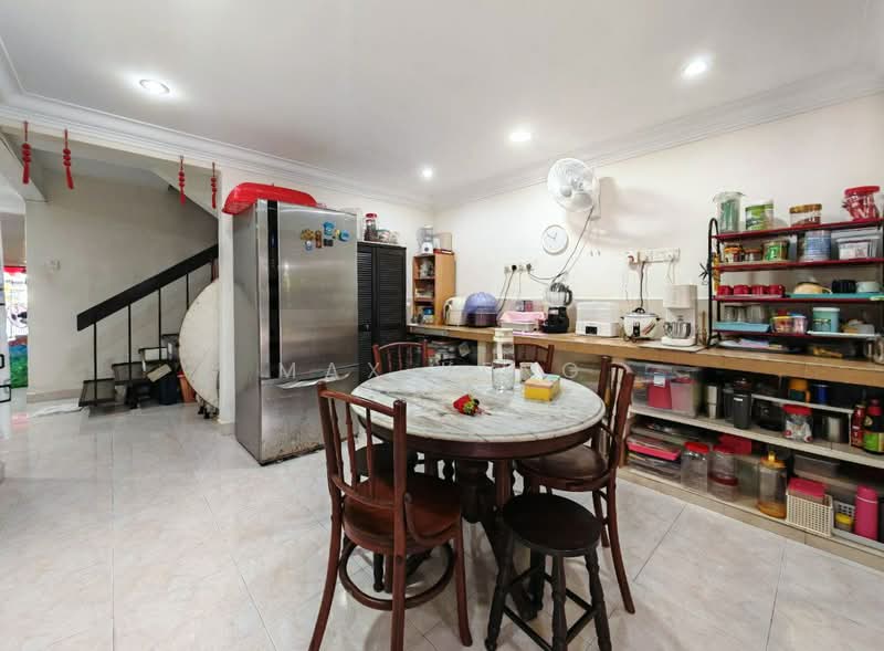 2-storey Terraced House for Sale in Johor Bahru (Johor) - Max Keng - Kitchen - PropertyGuru.com.my