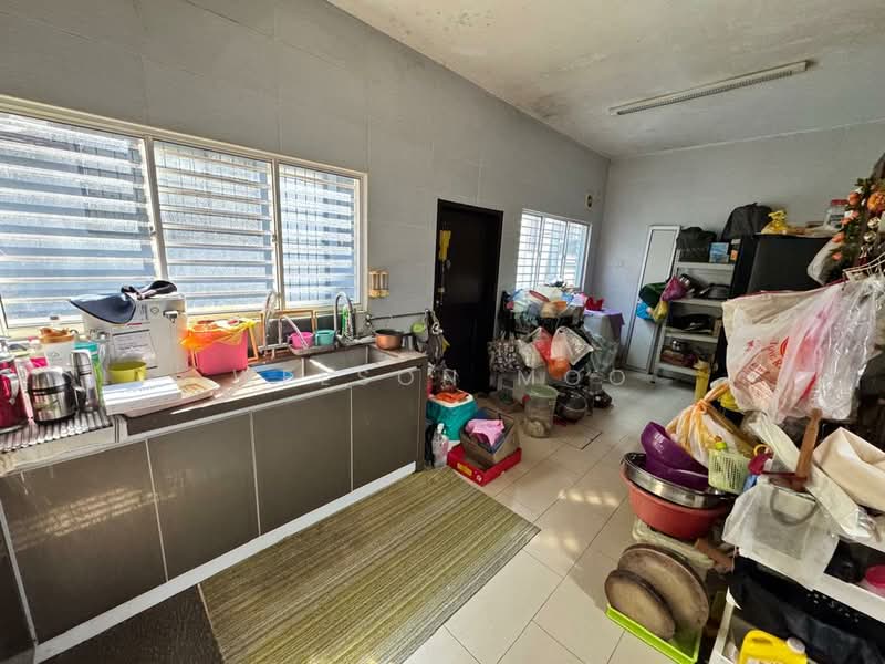 2-storey Terraced House for Sale in Taman Connaught (Cheras) - Welson Moo - Kitchen - PropertyGuru.com.my