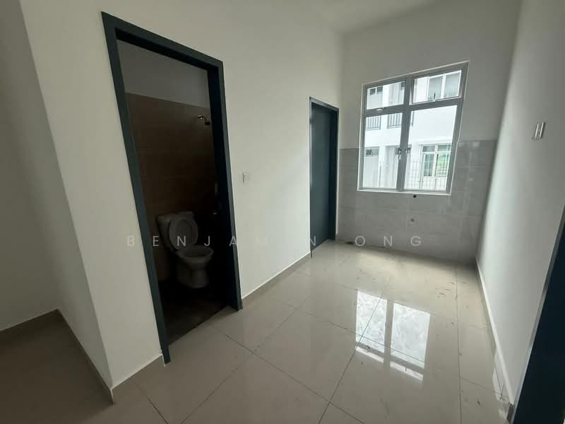 2-storey Terraced House for Sale in Bandar Dato Onn (Tebrau) - Benjamin Ong - Bathroom - PropertyGuru.com.my