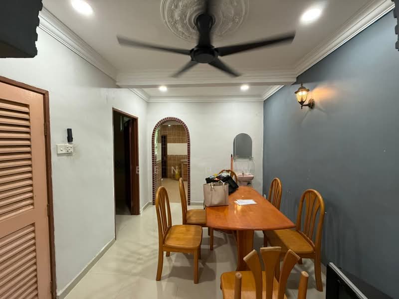 Rumah Teres 2 Tingkat untuk Dijual di Batu Kawan (Penang) - Ben Hew - Dining Room - PropertyGuru.com.my
