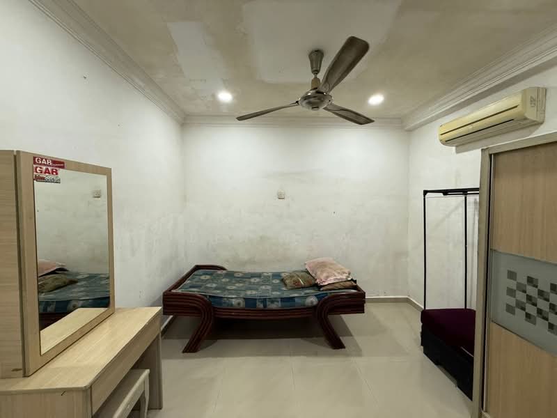 Rumah Teres 2 Tingkat untuk Dijual di Batu Kawan (Penang) - Ben Hew - Bedroom - PropertyGuru.com.my