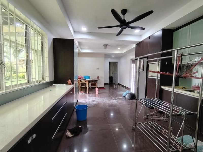 2-storey Terraced House for Rent in Bandar Puteri Puchong (Puchong) - Joyce Hoo - Living Room - PropertyGuru.com.my
