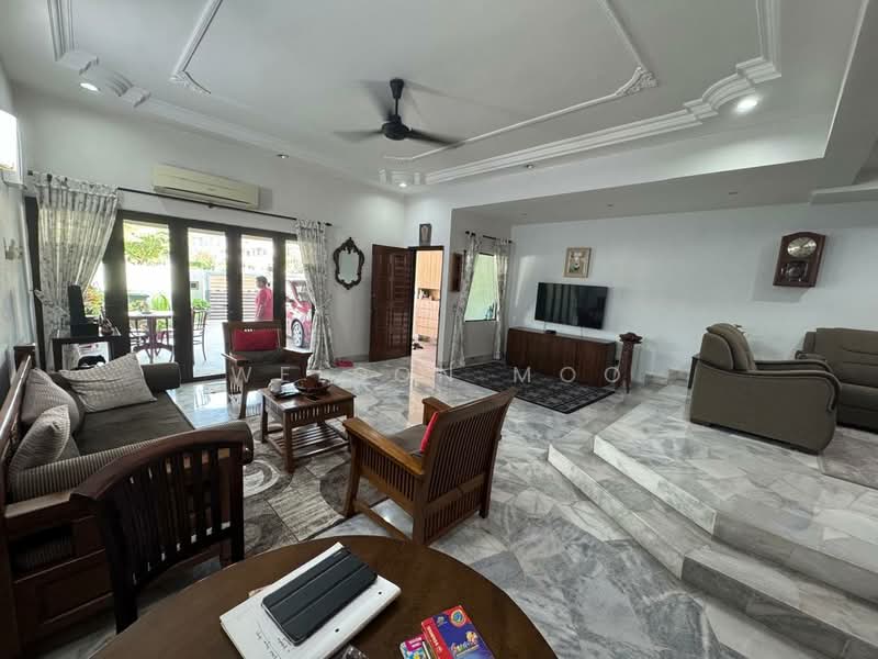 2-storey Terraced House for Sale in Taman Connaught (Cheras) - Welson Moo - Living Room - PropertyGuru.com.my