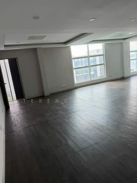Factory for Rent in Rawang (Selangor) - Terence Goh - Interior - PropertyGuru.com.my