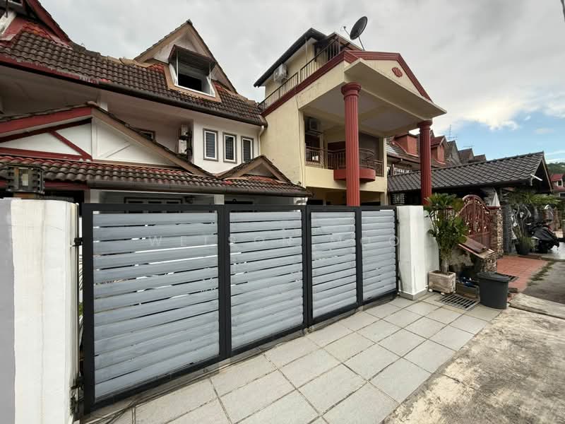 2.5-storey Terraced House for Sale in Bukit Antarabangsa (Ulu Kelang) - Welson Moo - Exterior - PropertyGuru.com.my