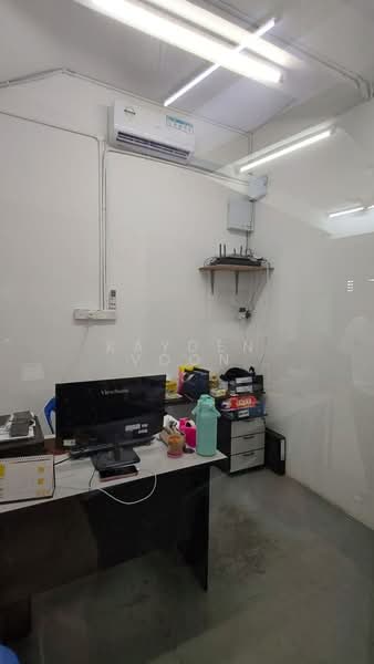 Shop for Sale in Johor Bahru (Johor) - Kayden Voon - Interior - PropertyGuru.com.my