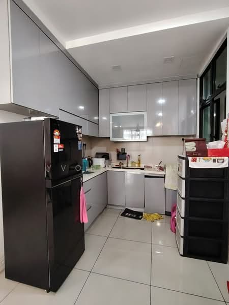 Service Residence for Sale at Austin Regency (Pangsapuri Austin Perdana) - Yvonne Lim - Kitchen - PropertyGuru.com.my