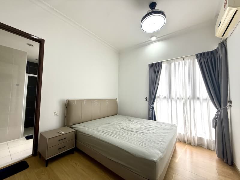 Condominium for Rent at Royal Strand @ Country Garden Danga Bay - Jessy Yip - Bedroom - PropertyGuru.com.my