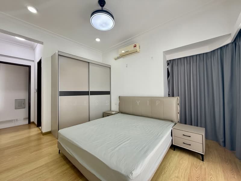 Condominium for Rent at Royal Strand @ Country Garden Danga Bay - Jessy Yip - Bedroom - PropertyGuru.com.my