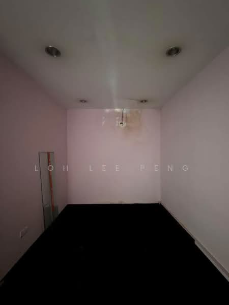 Shop for Rent in Taman Nusa Bestari 2 (Iskandar Puteri (Nusajaya)) - Loh Lee Peng - Interior - PropertyGuru.com.my