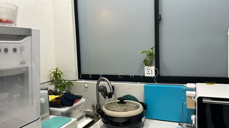 Service Residence for Sale at The Tropika - Alex Chin - Kitchen - PropertyGuru.com.my