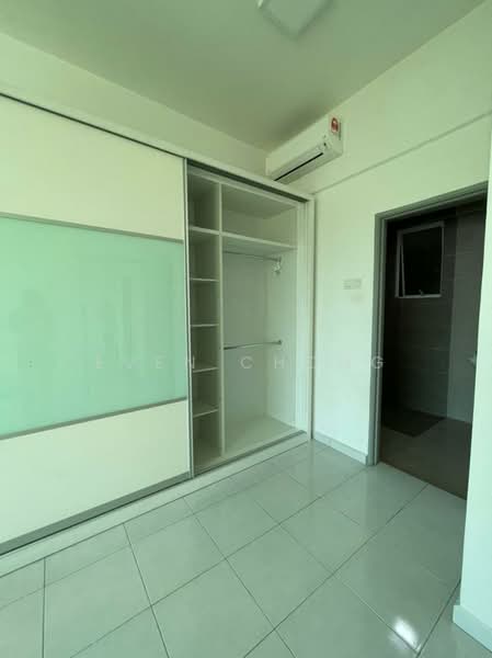 Condominium for Sale at D'suria Condominium - Even Chong - Bedroom - PropertyGuru.com.my