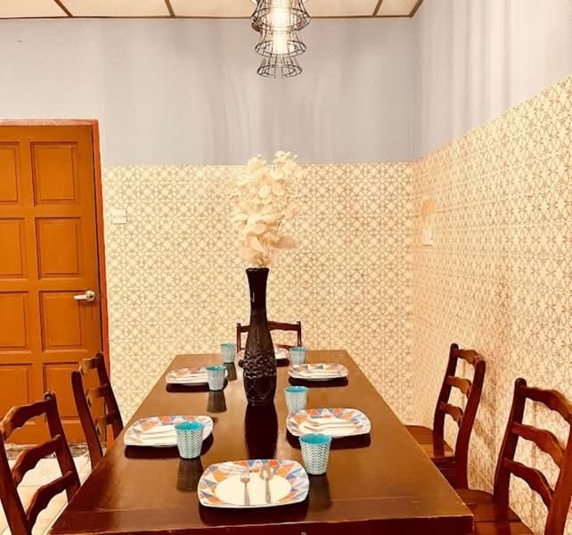 Untuk Dijual - Jalan Kebun Bunga