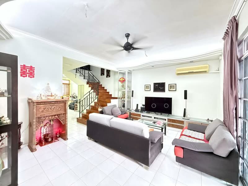 BUKIT INDAH BANDAR NUSAJAYA untuk Untuk Dijual - RM 750,000, Apr 2026 - Living Room - PropertyGuru.com.my