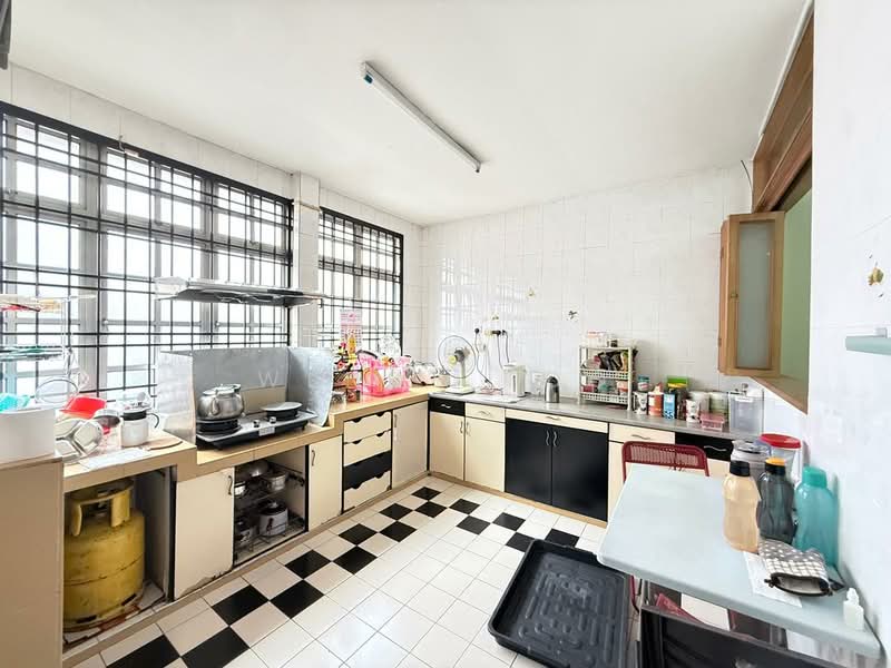 BUKIT INDAH BANDAR NUSAJAYA untuk Untuk Dijual - RM 750,000, Apr 2026 - Kitchen - PropertyGuru.com.my