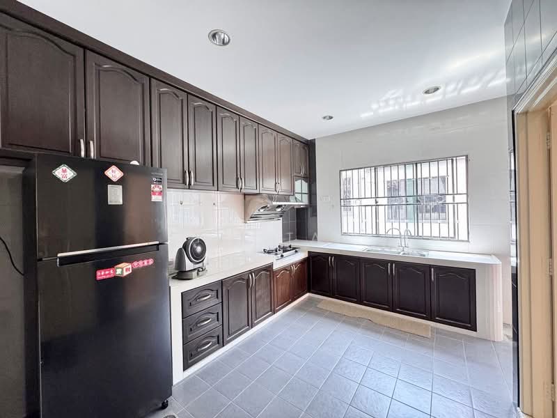 Impian Emas Impian Emas Impians Emas untuk Untuk Dijual - RM 950,000, Apr 2026 - Kitchen - PropertyGuru.com.my