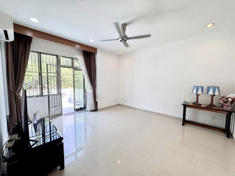 Impian Emas Impian Emas Impians Emas untuk Untuk Dijual - RM 950,000, Apr 2026 - Living Room - PropertyGuru.com.my