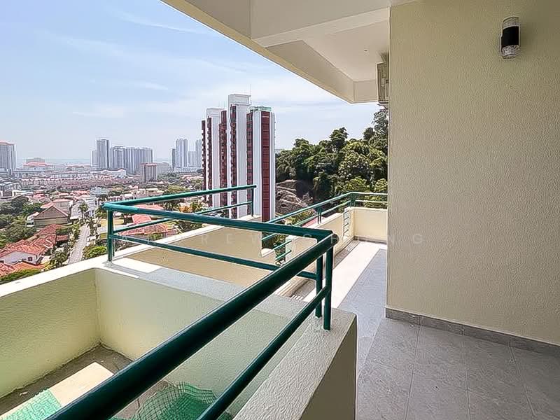 Diamond Villa Condominium untuk Untuk Disewa - RM 4,000 /bulan, Mac 2026 - Balcony - PropertyGuru.com.my