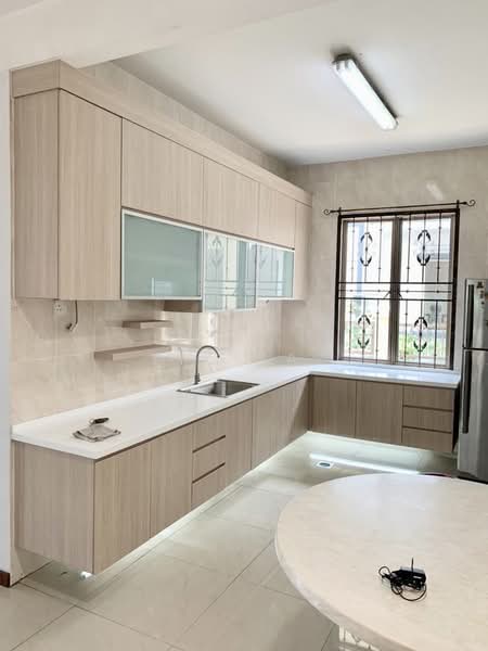 Bungalow for Sale in Taman Mount Austin (Tebrau) - Yik Tat - Kitchen - PropertyGuru.com.my