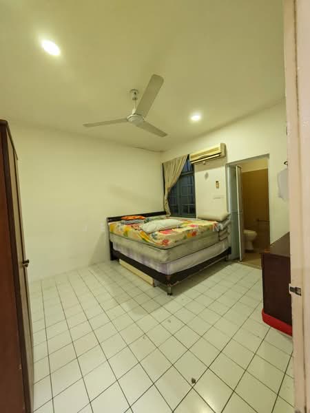 Batu Kawa taman lovely land single storey immediately House for rent untuk Untuk Disewa - RM 1,700 /bulan, Mac 2026 - Bedroom - PropertyGuru.com.my