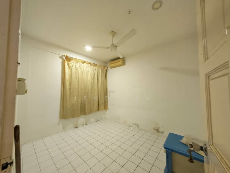 Batu Kawa taman lovely land single storey immediately House for rent untuk Untuk Disewa - RM 1,700 /bulan, Mac 2026 - Interior - PropertyGuru.com.my