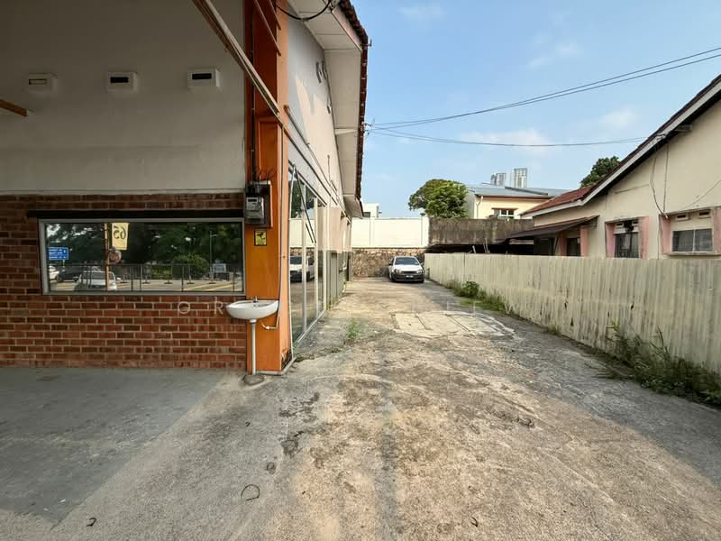 Shop for Rent in Johor Bahru (Johor) - Grace Chiew - Exterior - PropertyGuru.com.my