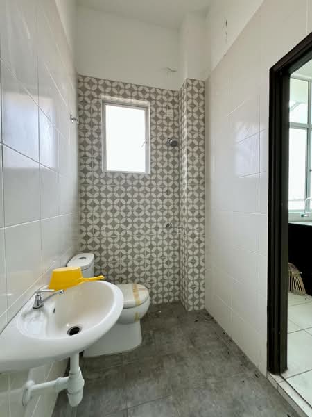 Semi-Detached House for Sale in Ipoh (Perak) - CY Lee - Bathroom - PropertyGuru.com.my