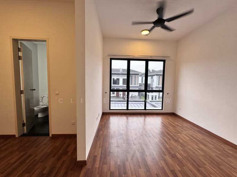 Semi-Detached House for Rent in Setia Alam (Selangor) - Clement Yew - Bathroom - PropertyGuru.com.my