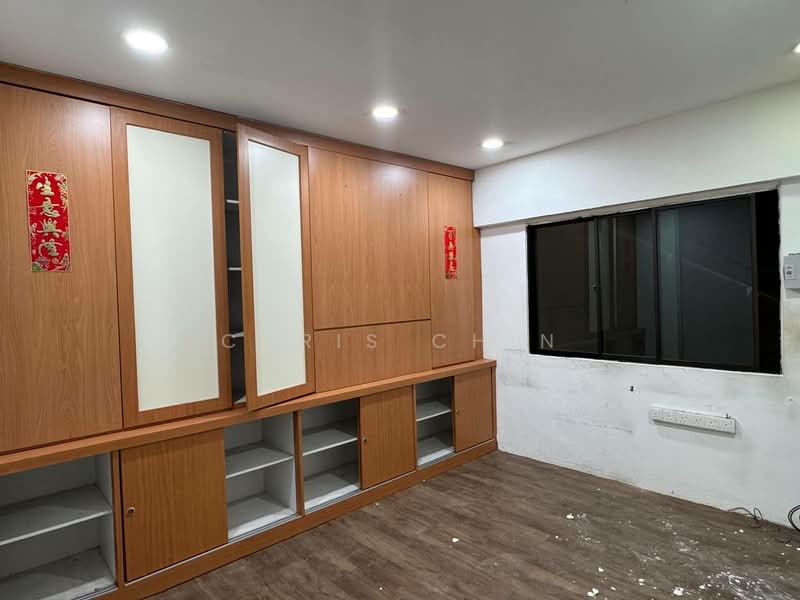 Terrace Factory for Sale in Taman Perindustrian Cemerlang (Ulu Tiram) - Chris Chin - PropertyGuru.com.my