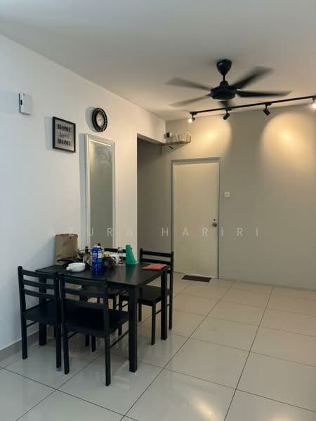 Condominium for Rent at Mizumi Residences - Azura Hariri - PropertyGuru.com.my