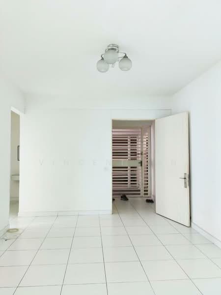 Condominium for Rent at Elit Heights @ Bayan City - Vincent Tan - Interior - PropertyGuru.com.my