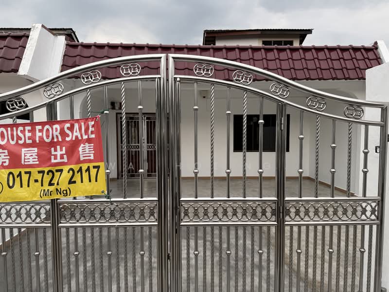 Rumah Teres 1 Tingkat untuk Dijual di Taman Johor Jaya (Johor Bahru) - Wai Hoe Ng - Exterior - PropertyGuru.com.my
