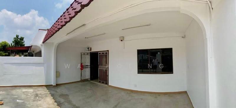1-storey Terraced House for Sale in Taman Johor Jaya (Johor Bahru) - Wai Hoe Ng - Exterior - PropertyGuru.com.my