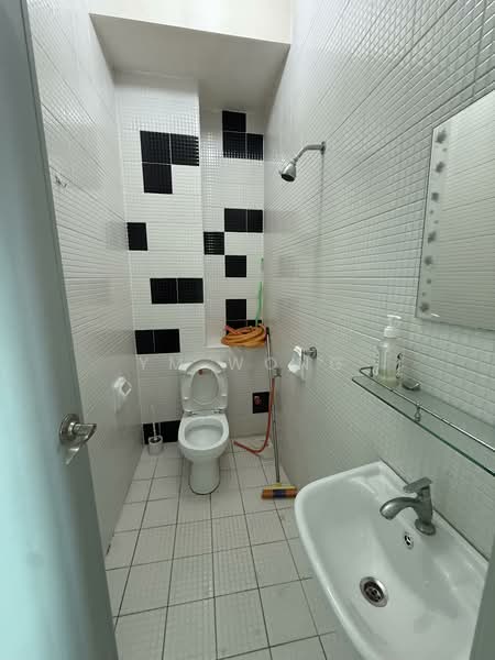 Service Residence for Rent at The Sky Executive Suites - Ym Wong - Bathroom - PropertyGuru.com.my