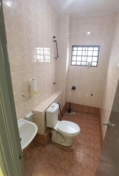 Bandar Bukit Tinggi 2 untuk Untuk Dijual - RM 739,000, Apr 2026 - Bathroom - PropertyGuru.com.my