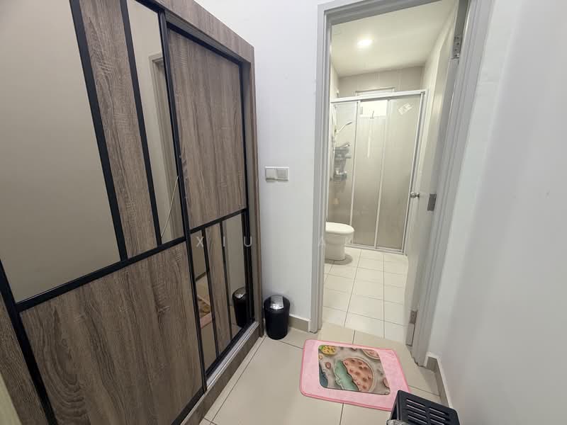 Service Residence for Sale at Meridin Bayvue Serviced Apartment - Xiu Yan - PropertyGuru.com.my