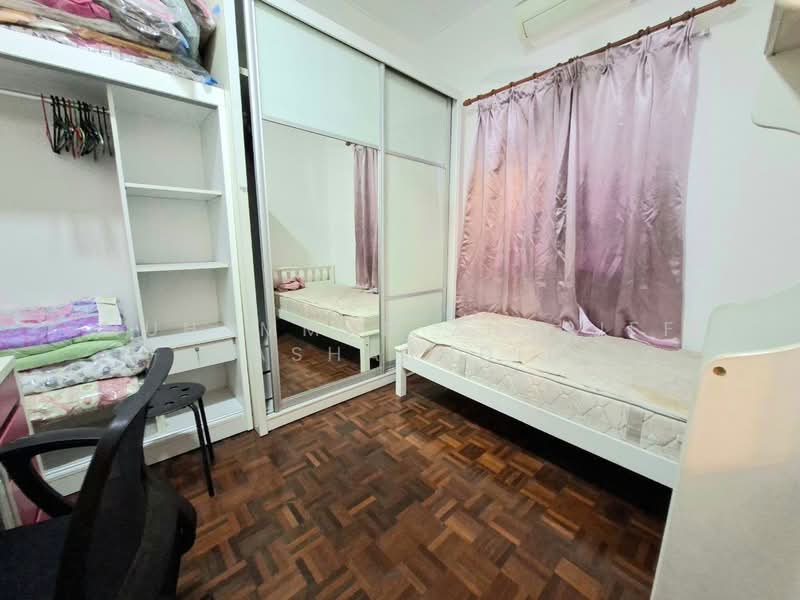 2-storey Terraced House for Sale in Seksyen 7 (Bangi) - Muhammad Zhariff Nasharudin - Bedroom - PropertyGuru.com.my