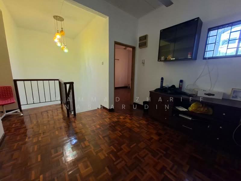 2-storey Terraced House for Sale in Seksyen 7 (Bangi) - Muhammad Zhariff Nasharudin - Interior - PropertyGuru.com.my