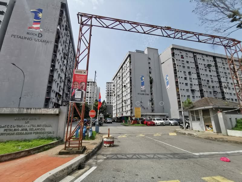 Apartment for Rent at Taman Petaling Utama Flat - Bryan Cho - Exterior - PropertyGuru.com.my