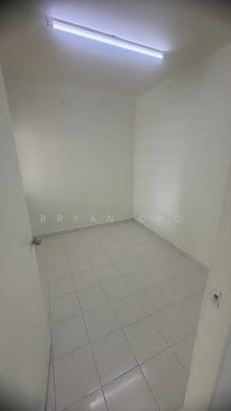 Apartment for Rent at Taman Petaling Utama Flat - Bryan Cho - Interior - PropertyGuru.com.my