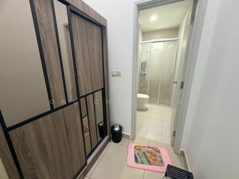Service Residence for Sale at Meridin Bayvue Serviced Apartment - Ong Chin Ling - PropertyGuru.com.my