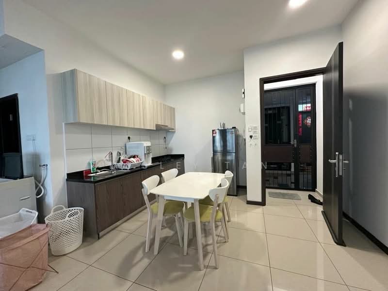 Service Residence for Sale at Molek Regency - Lesley Tan - Kitchen - PropertyGuru.com.my